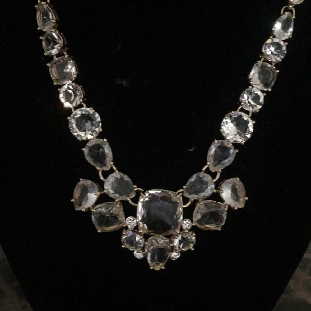 KATE SPADE GORGEOUS NECKLACE NEW WITH TAGS